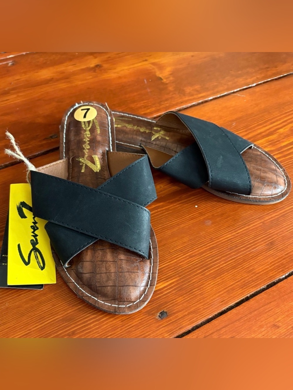 NWT Seven7 Black Jesse Sandals